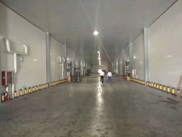 Промышленный дизайн модуля складского помещения замораживателя склада легкий для установки